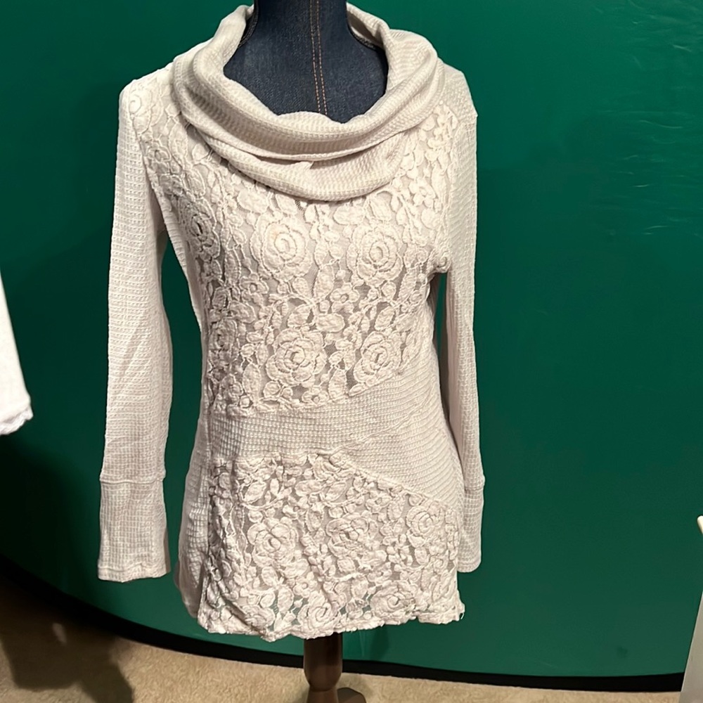 Winter white blouse with lace panels